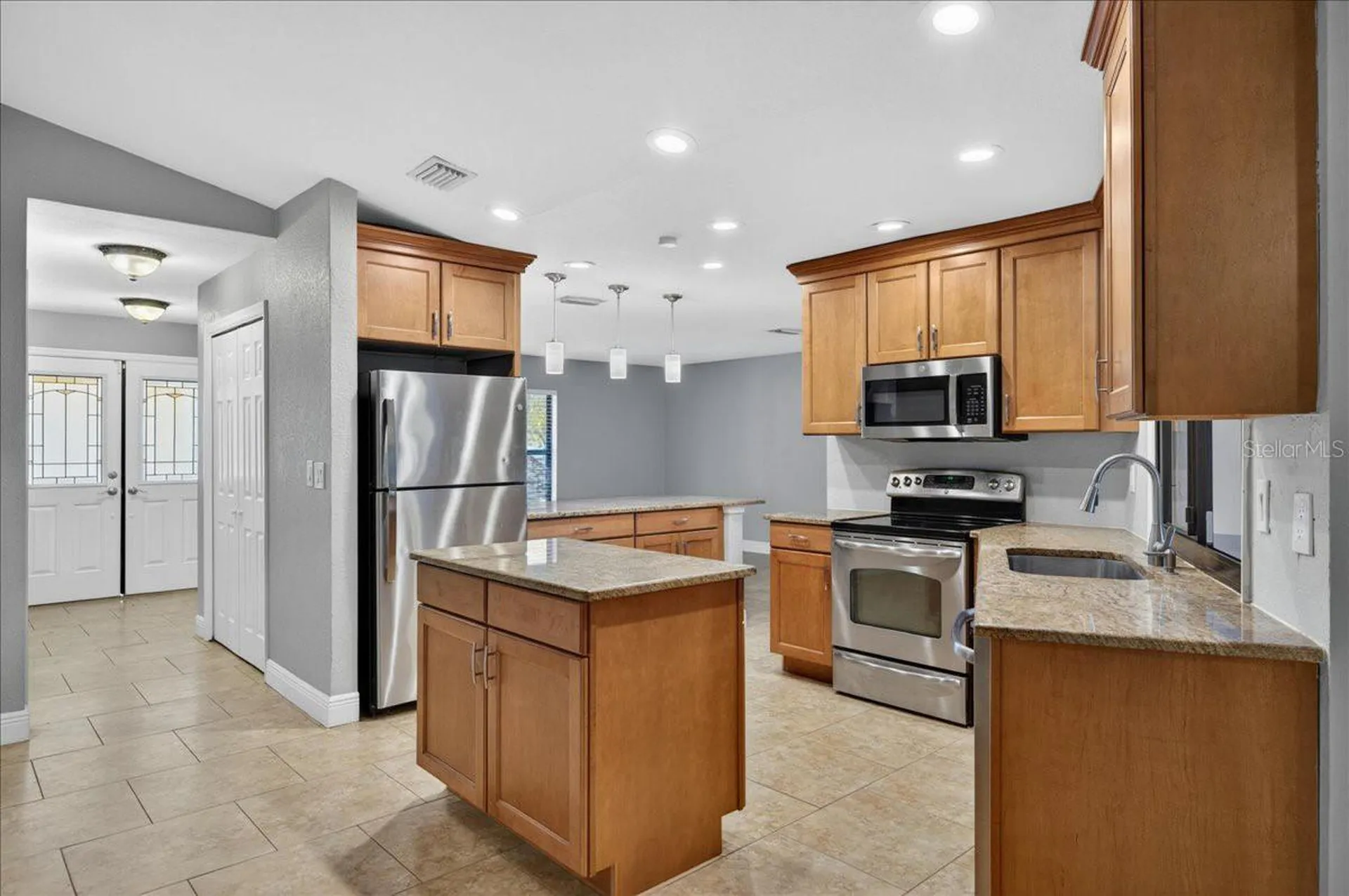 2883 Mandarin Place Palm Harbor FL 34684