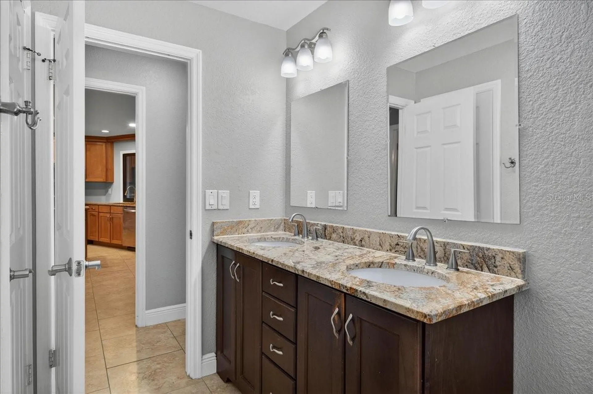 2883 Mandarin Place Palm Harbor FL 34684