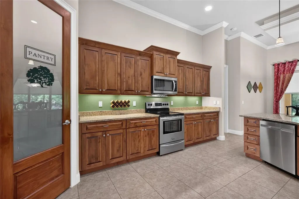 6 Scarlet Oak Circle Palm Coast FL 32137