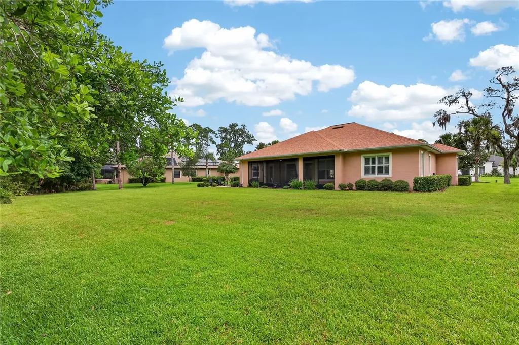 6 Scarlet Oak Circle Palm Coast FL 32137