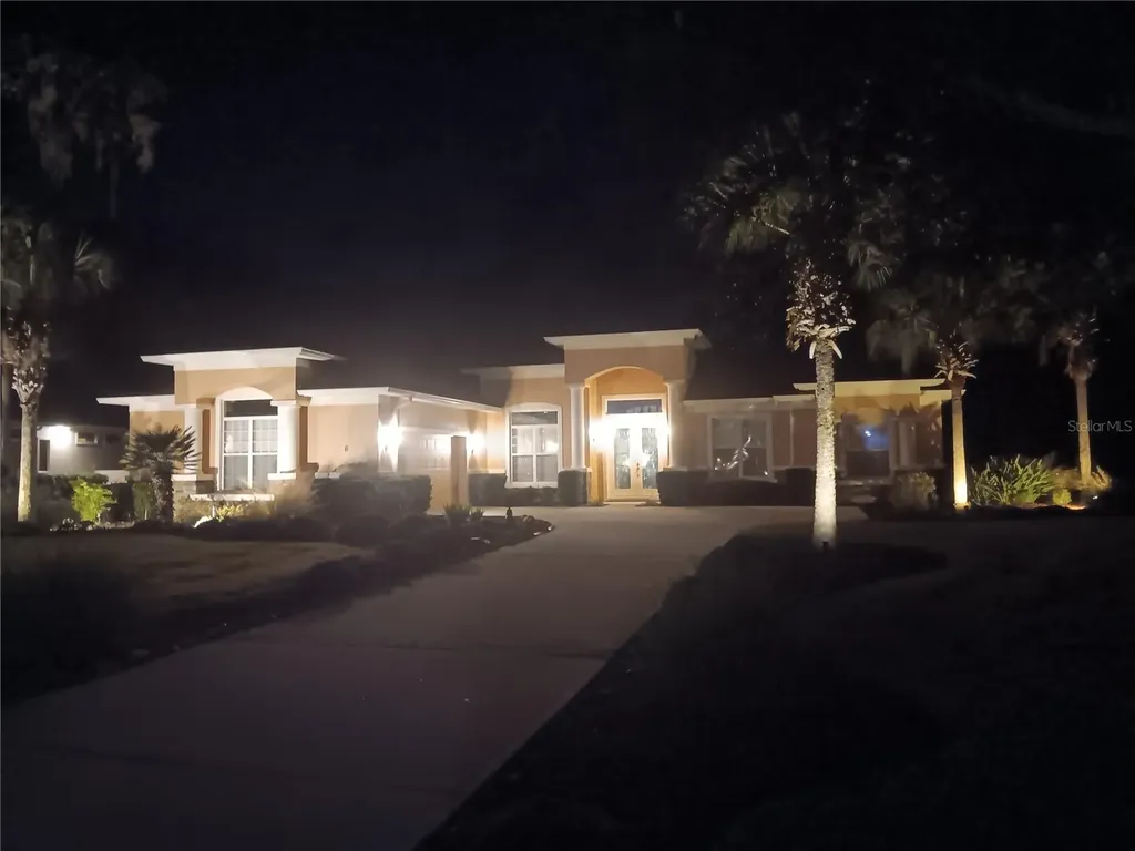 6 Scarlet Oak Circle Palm Coast FL 32137