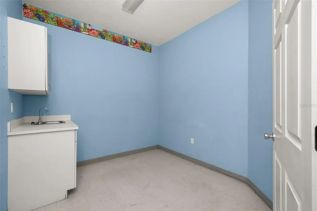 401 W Interlake Boulevard Lake Placid FL 33852