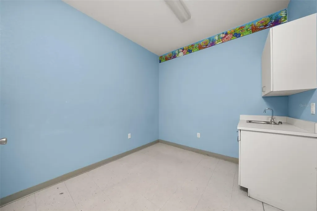 401 W Interlake Boulevard Lake Placid FL 33852
