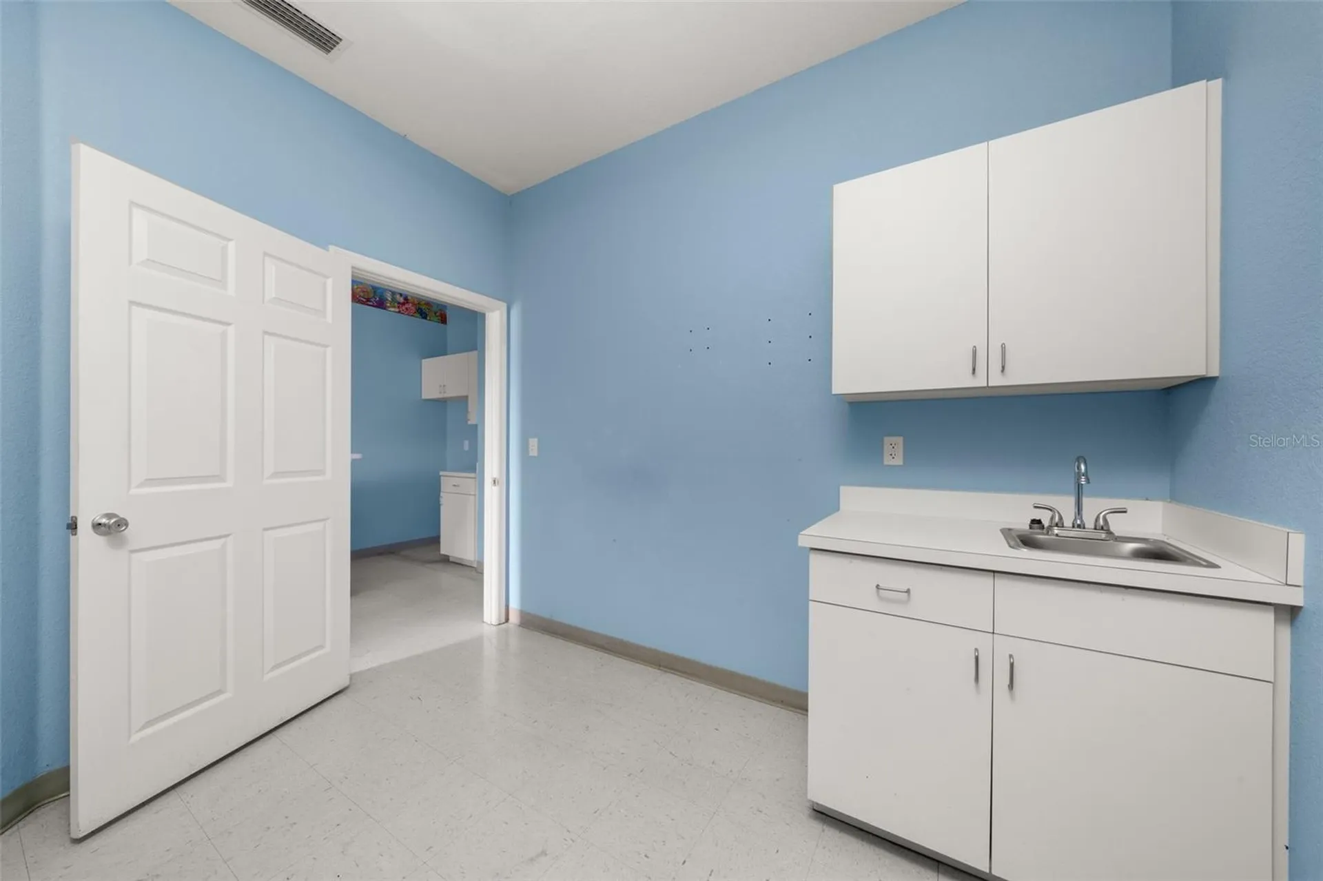 401 W Interlake Boulevard Lake Placid FL 33852