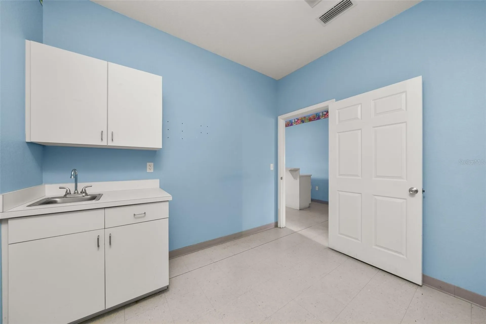 401 W Interlake Boulevard Lake Placid FL 33852