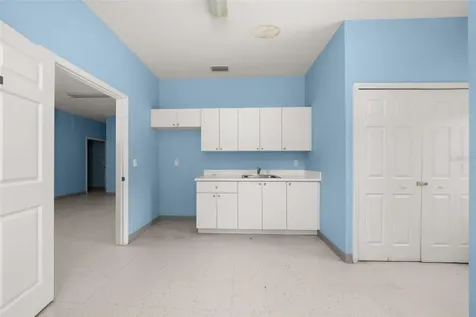 401 W Interlake Boulevard Lake Placid FL 33852