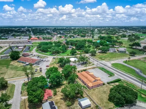401 W Interlake Boulevard Lake Placid FL 33852