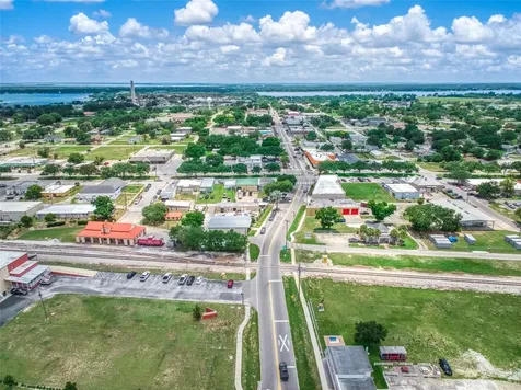 401 W Interlake Boulevard Lake Placid FL 33852