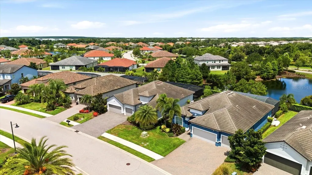 12021 Perennial Place Lakewood Ranch FL 34211