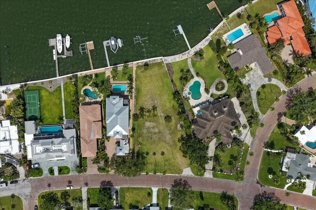 1768 Santa Barbara Drive Dunedin FL 34698