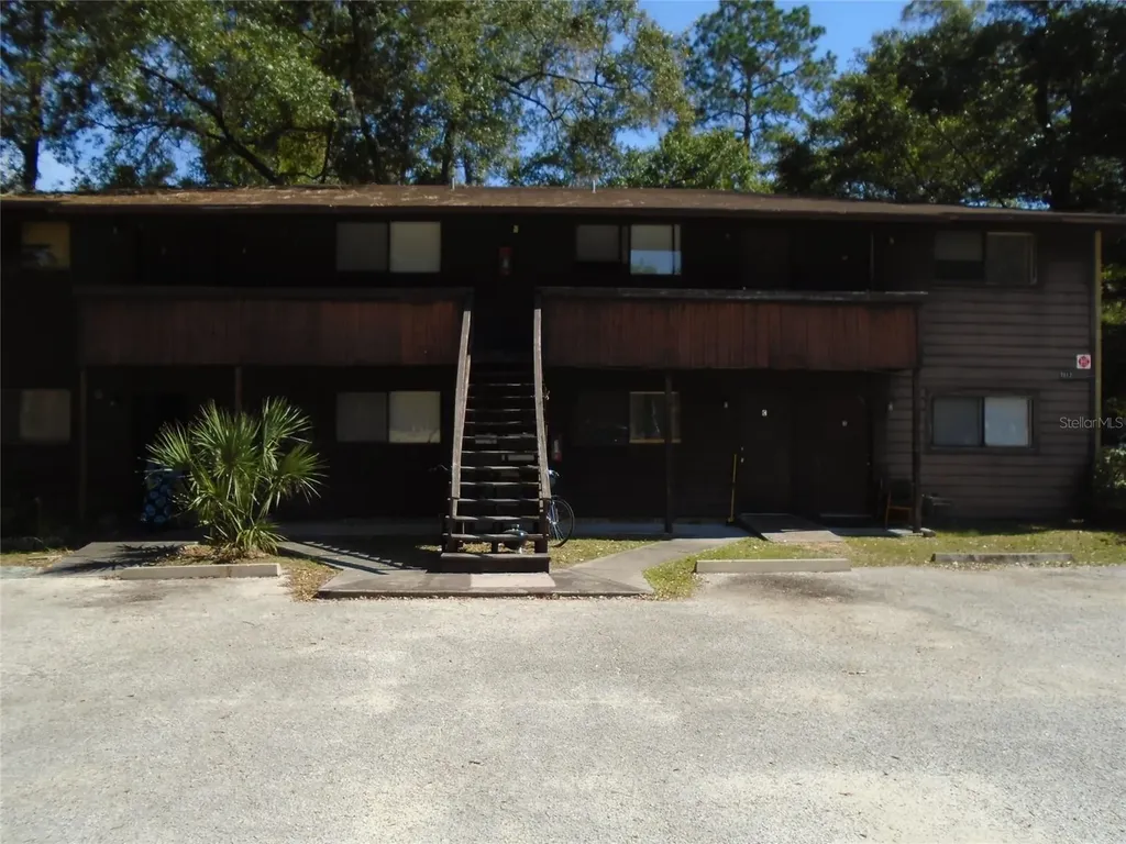 7012 SW 6th Place Gainesville FL 32607