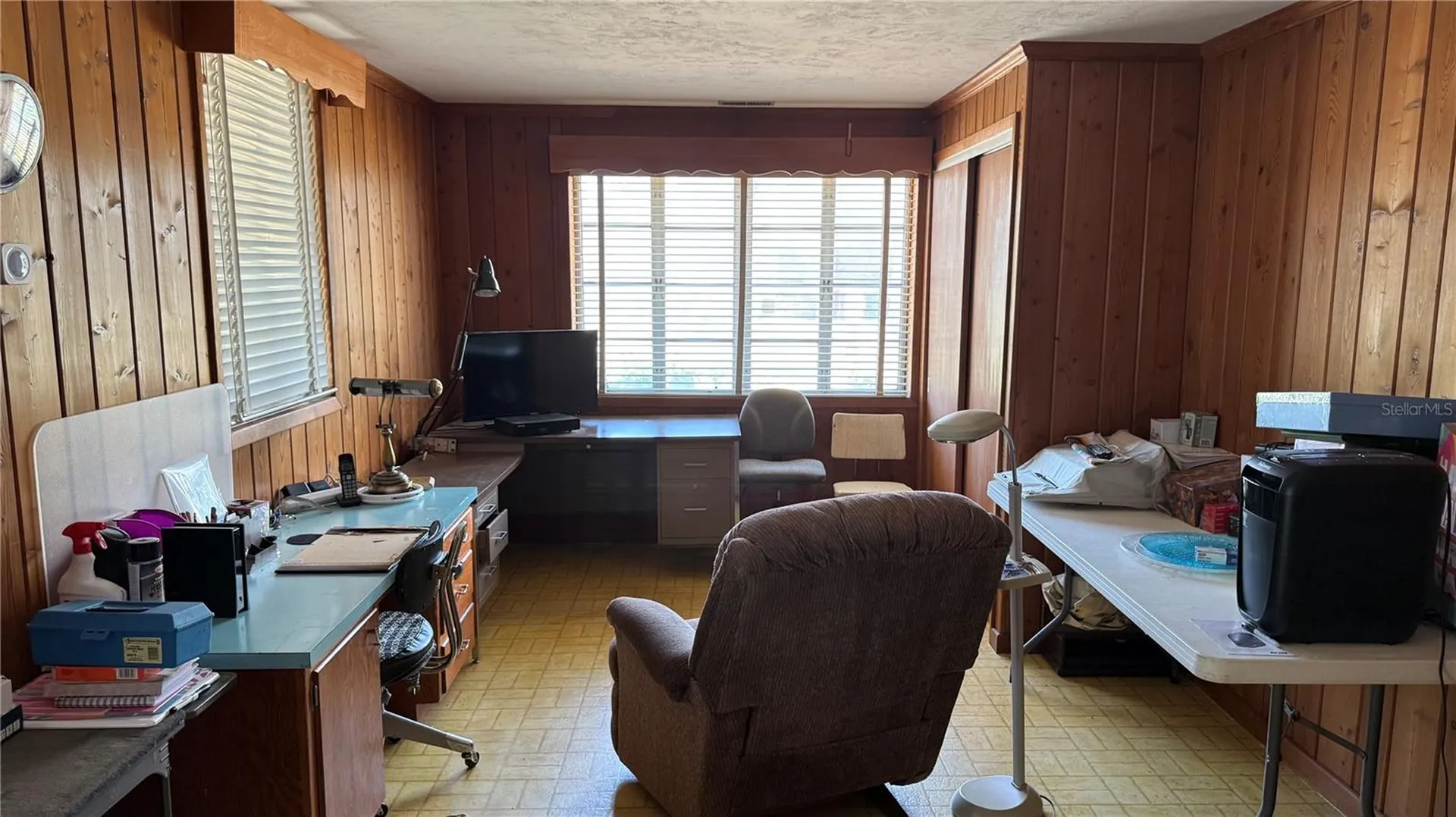 7617 Senrab Drive Bradenton FL 34209