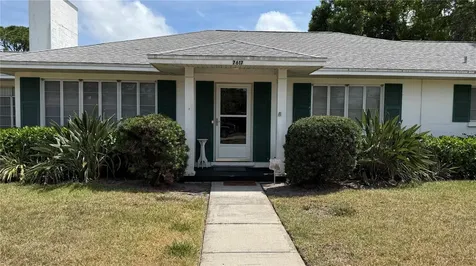 7617 Senrab Drive Bradenton FL 34209
