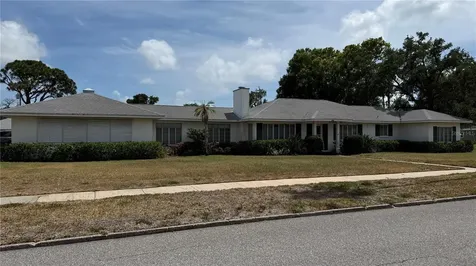 7617 Senrab Drive Bradenton FL 34209