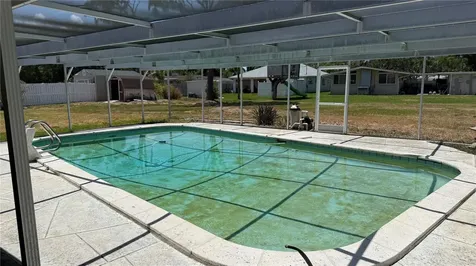 7617 Senrab Drive Bradenton FL 34209