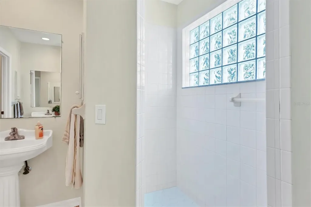 5485 Ashton Manor Drive Sarasota FL 34233