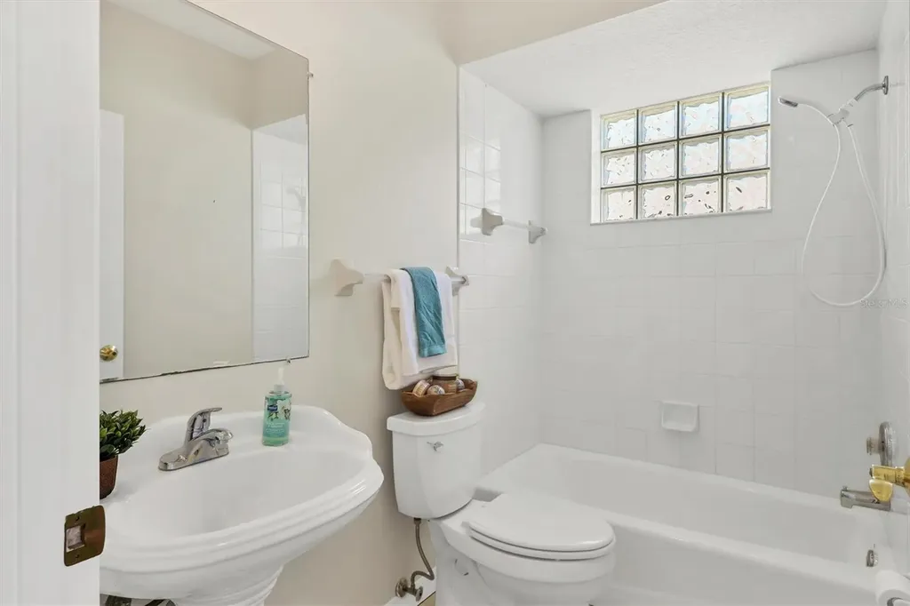 5485 Ashton Manor Drive Sarasota FL 34233