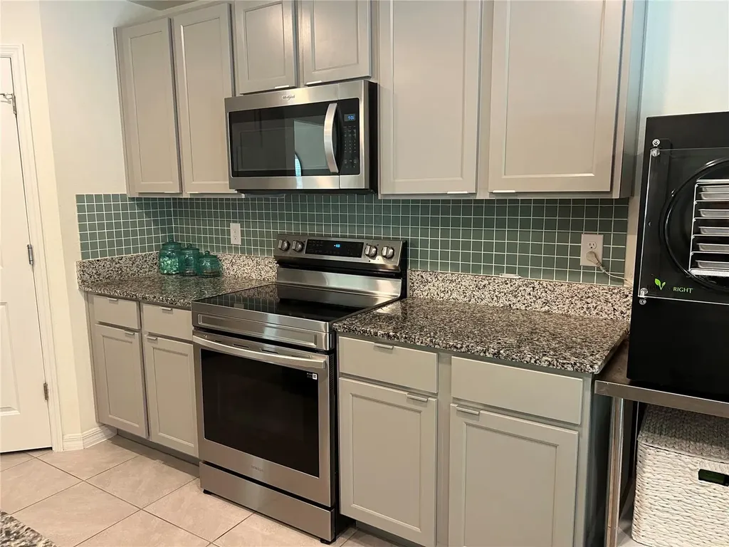 19007 NW 164th Road High Springs FL 32643
