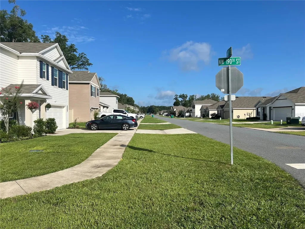 19007 NW 164th Road High Springs FL 32643