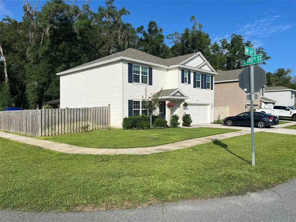 19007 NW 164th Road High Springs FL 32643