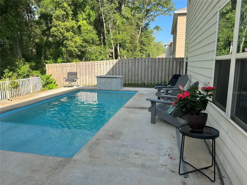 19007 NW 164th Road High Springs FL 32643