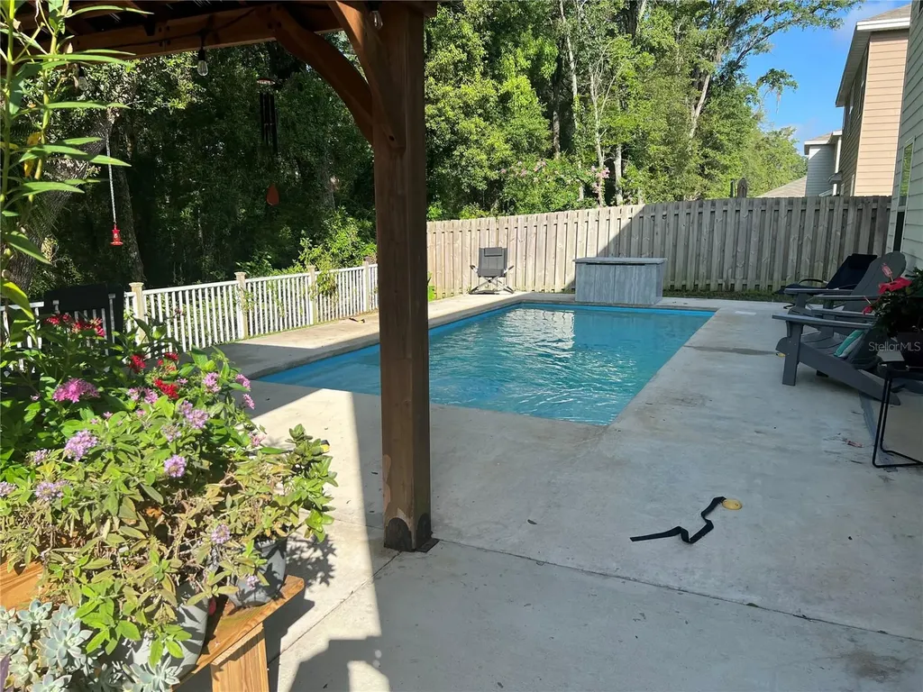 19007 NW 164th Road High Springs FL 32643