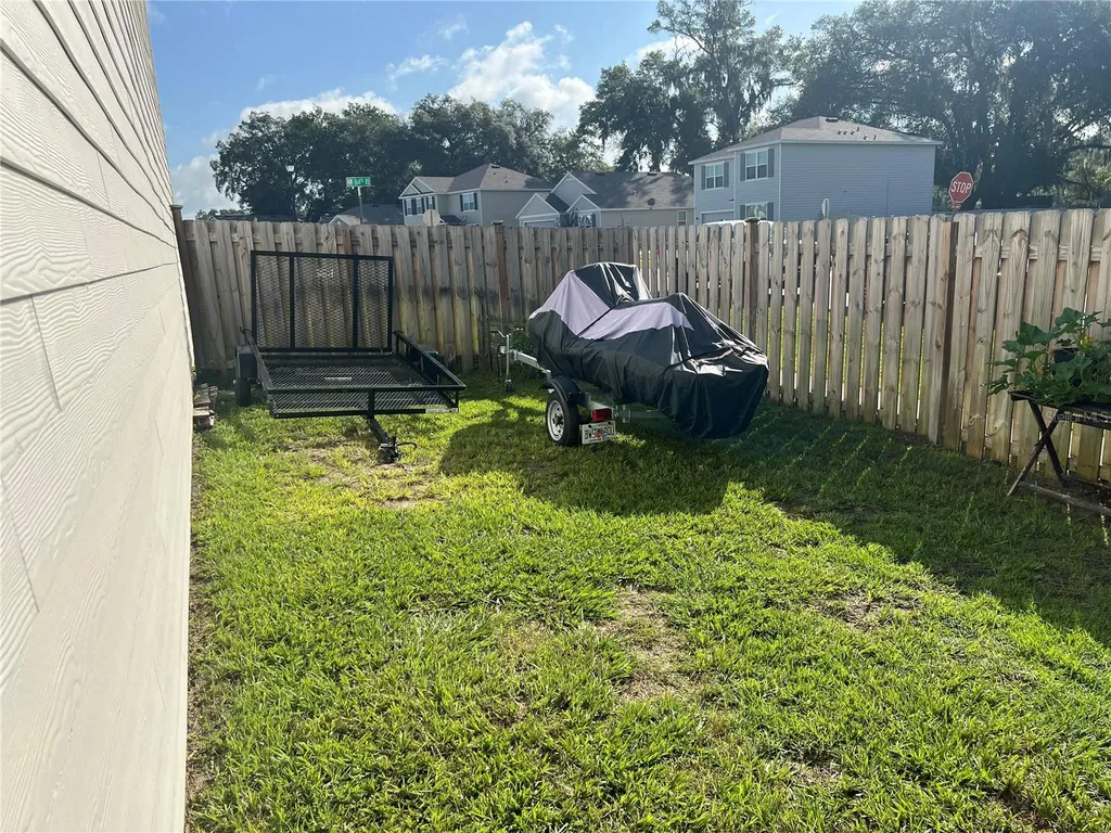 19007 NW 164th Road High Springs FL 32643