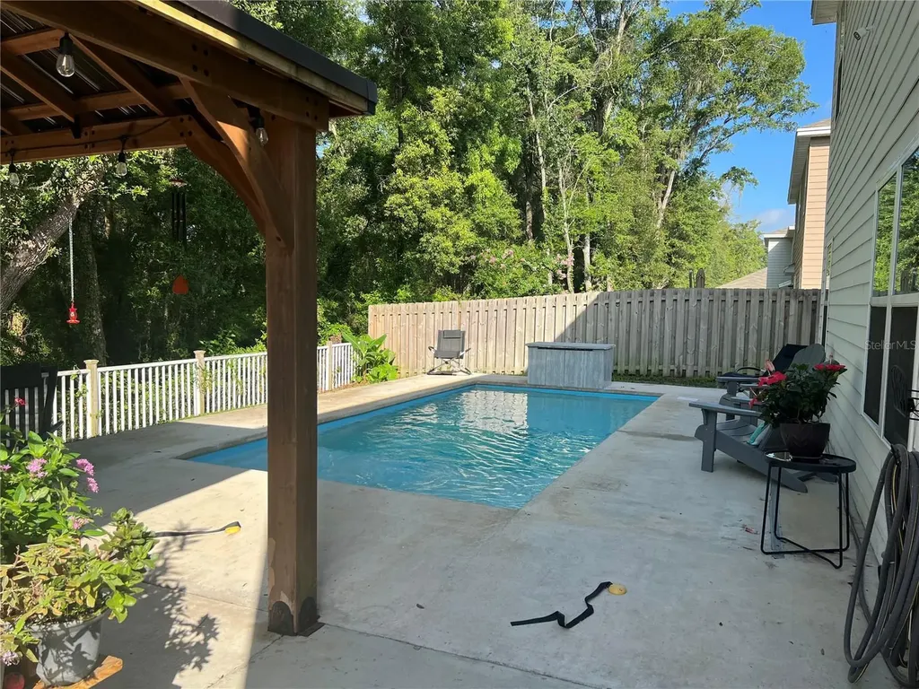 19007 NW 164th Road High Springs FL 32643