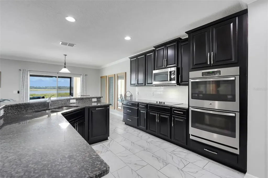 693 Black Eagle Drive Groveland FL 34736