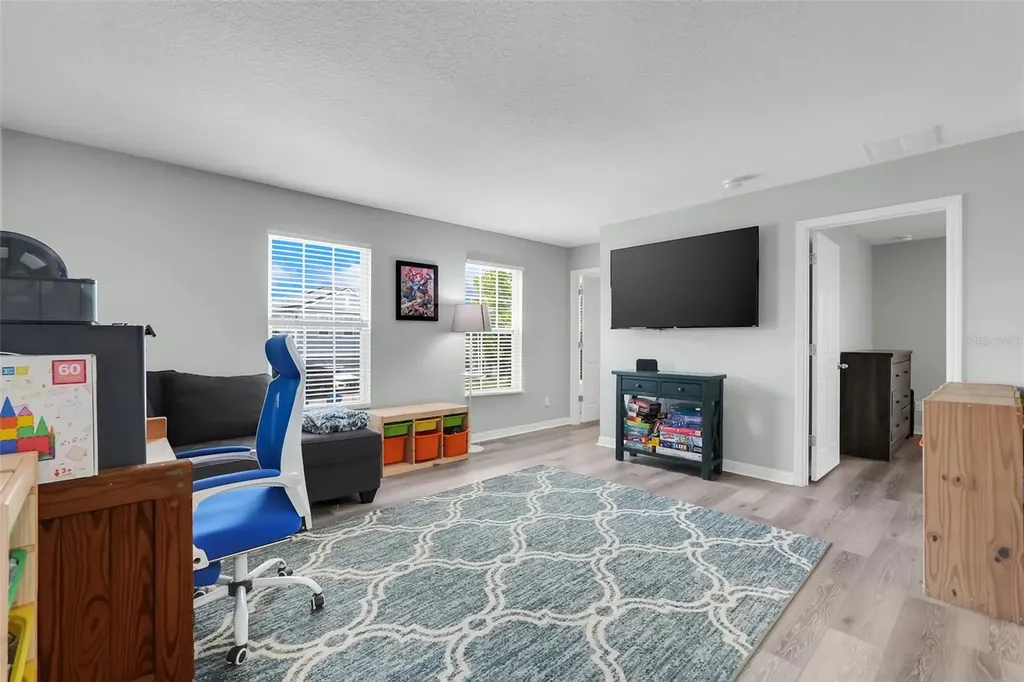 693 Black Eagle Drive Groveland FL 34736