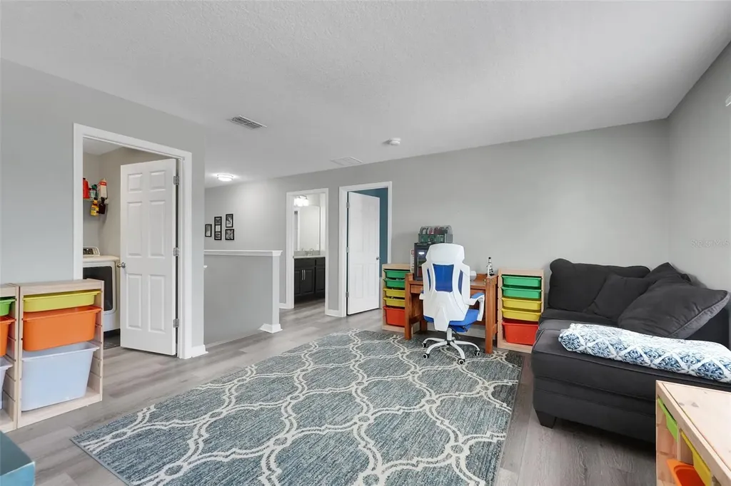 693 Black Eagle Drive Groveland FL 34736