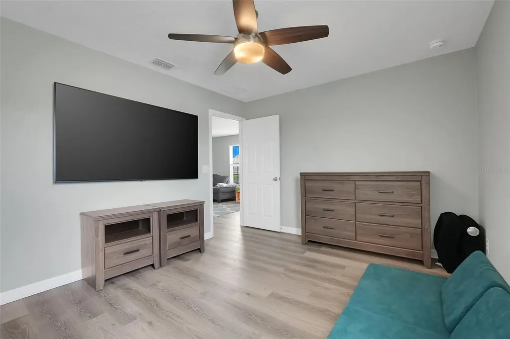 693 Black Eagle Drive Groveland FL 34736