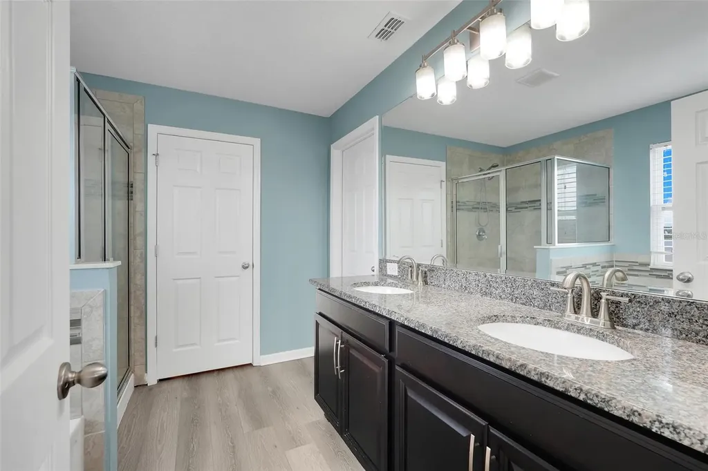 693 Black Eagle Drive Groveland FL 34736