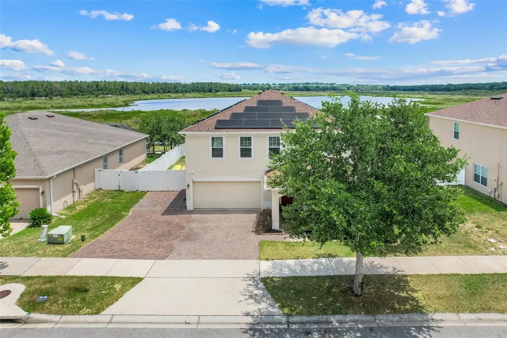 693 Black Eagle Drive Groveland FL 34736