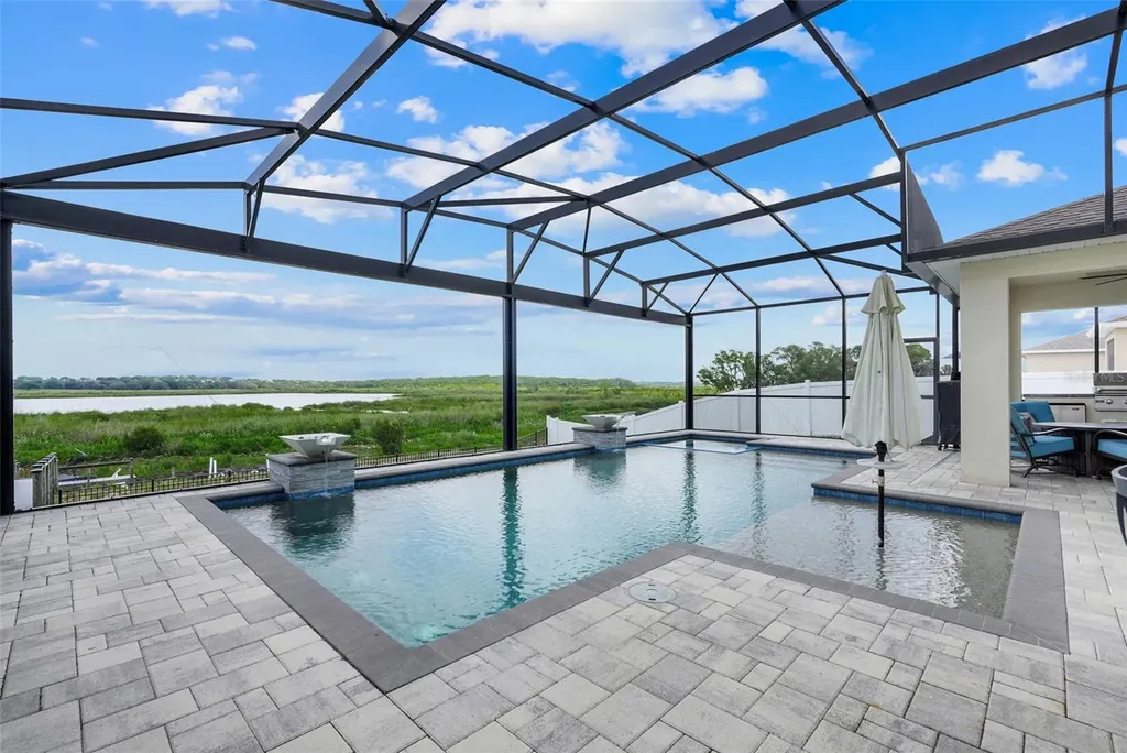 693 Black Eagle Drive Groveland FL 34736