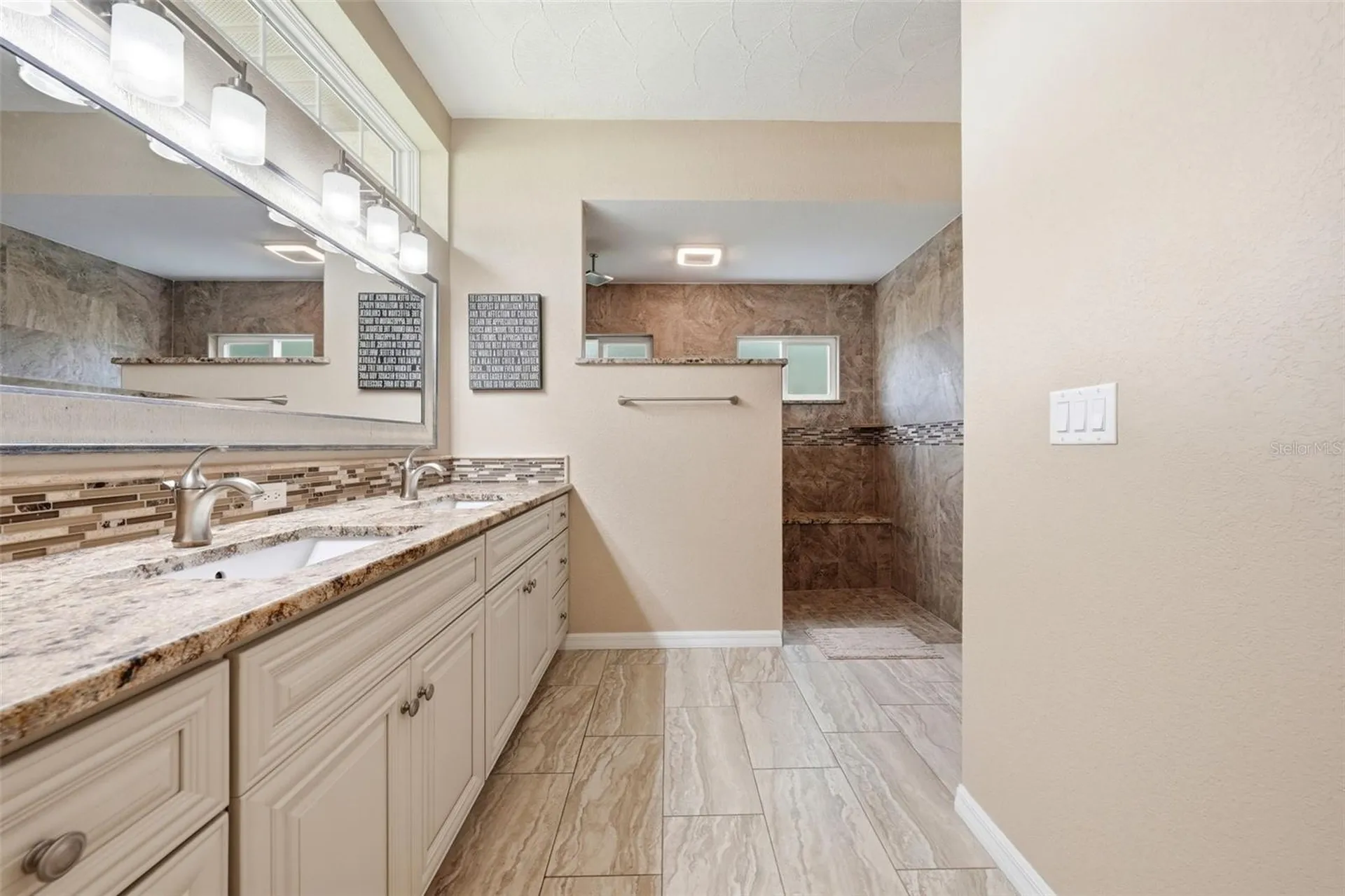11109 Golden Eagle Avenue Weeki Wachee FL 34613
