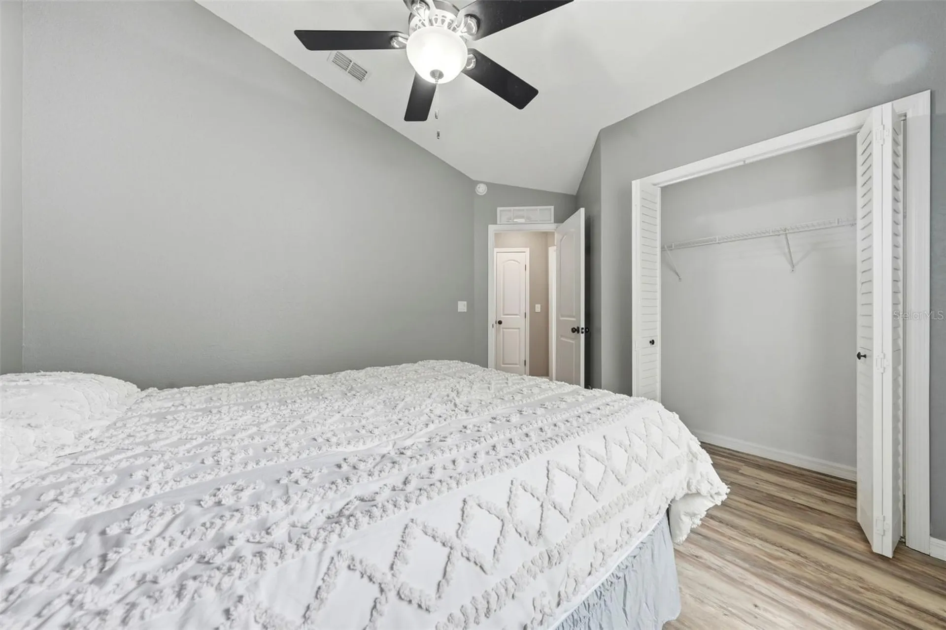 11109 Golden Eagle Avenue Weeki Wachee FL 34613