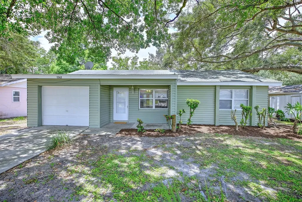 1245 Honeytree Ln E Lane E Lakeland FL 33801