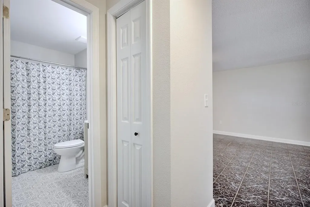 1245 Honeytree Ln E Lane E Lakeland FL 33801