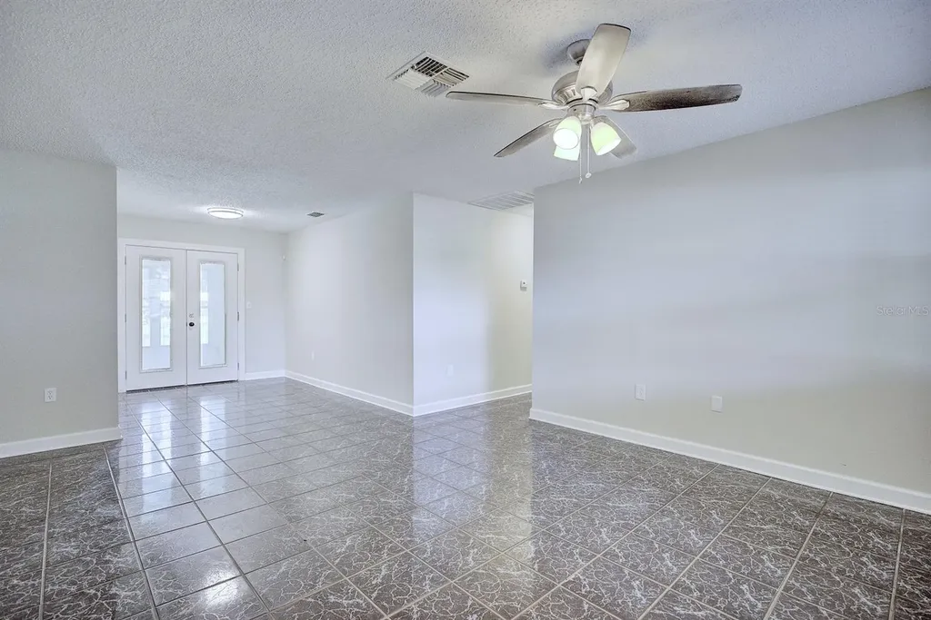 1245 Honeytree Ln E Lane E Lakeland FL 33801