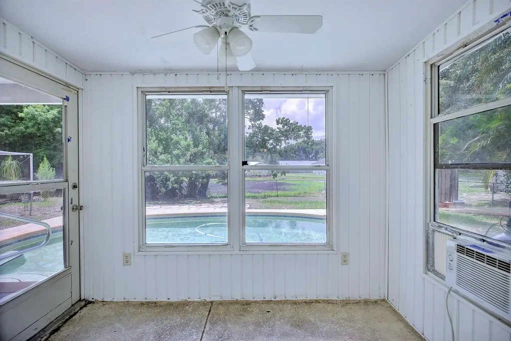 1245 Honeytree Ln E Lane E Lakeland FL 33801