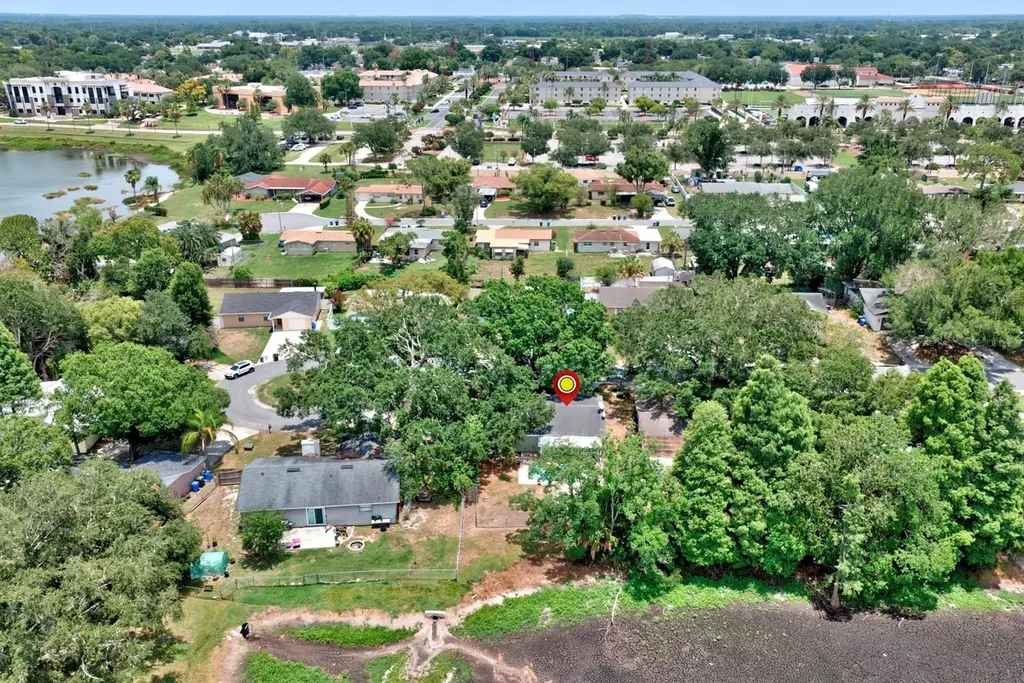 1245 Honeytree Ln E Lane E Lakeland FL 33801