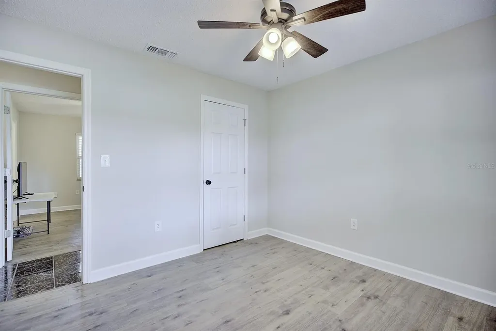 1245 Honeytree Ln E Lane E Lakeland FL 33801