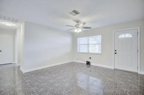 1245 Honeytree Ln E Lane E Lakeland FL 33801