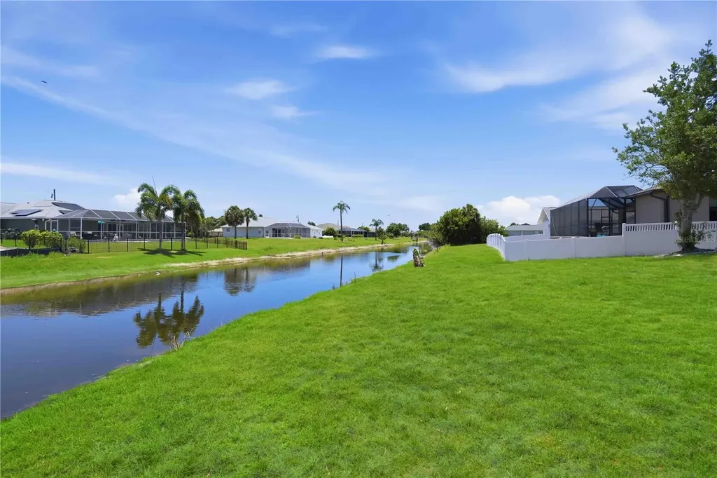 244 Mark Twain Lane Rotonda West FL 33947