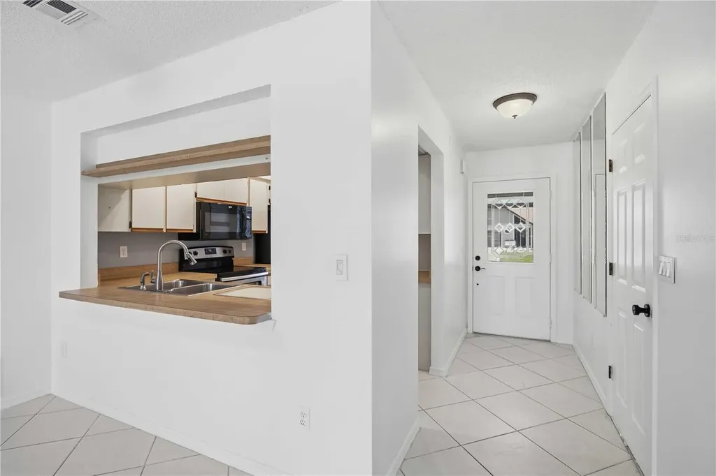 244 Mark Twain Lane Rotonda West FL 33947