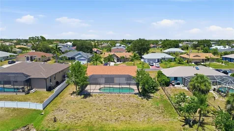 244 Mark Twain Lane Rotonda West FL 33947