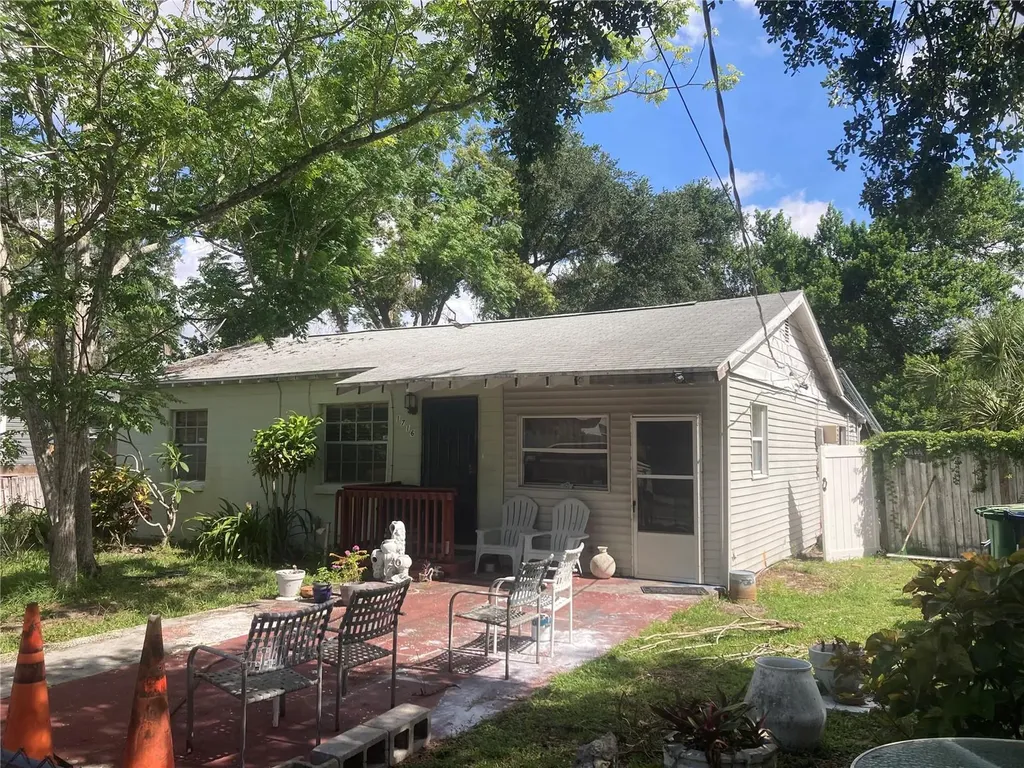 1716 E Chelsea Street Tampa FL 33610