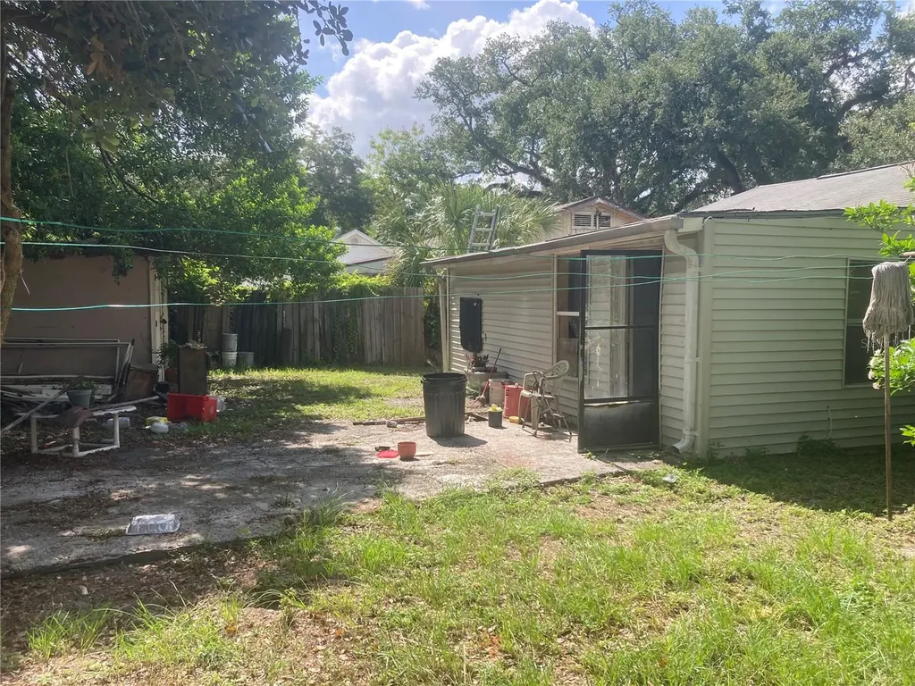 1716 E Chelsea Street Tampa FL 33610