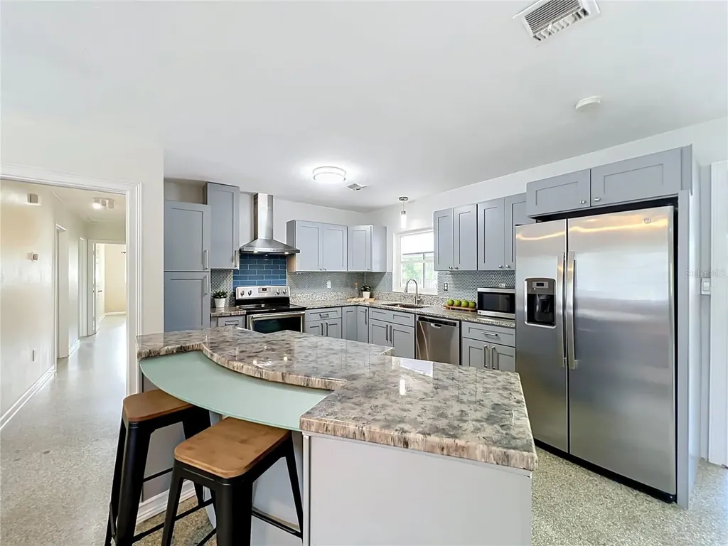 52 Clark Street Oviedo FL 32765